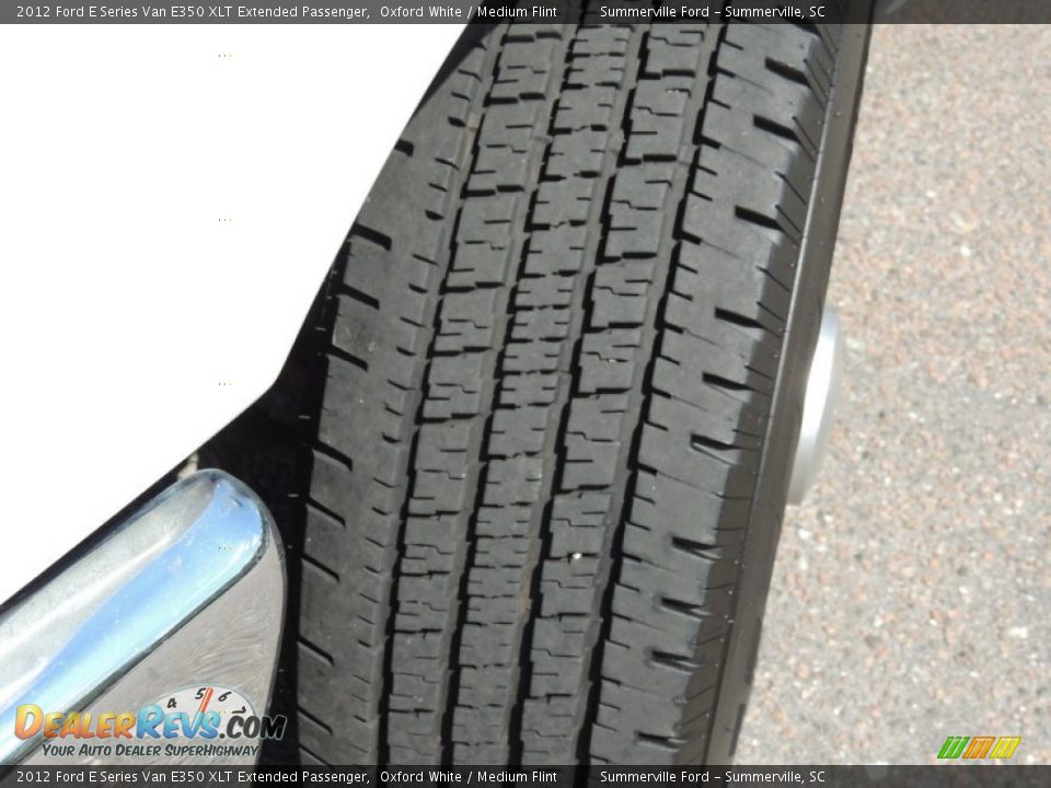 2012 Ford E Series Van E350 XLT Extended Passenger Oxford White / Medium Flint Photo #14