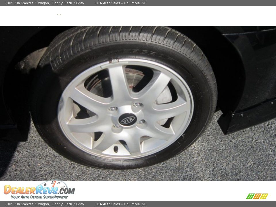 2005 Kia Spectra 5 Wagon Ebony Black / Gray Photo #5