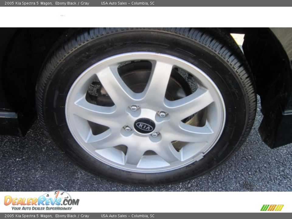 2005 Kia Spectra 5 Wagon Ebony Black / Gray Photo #7