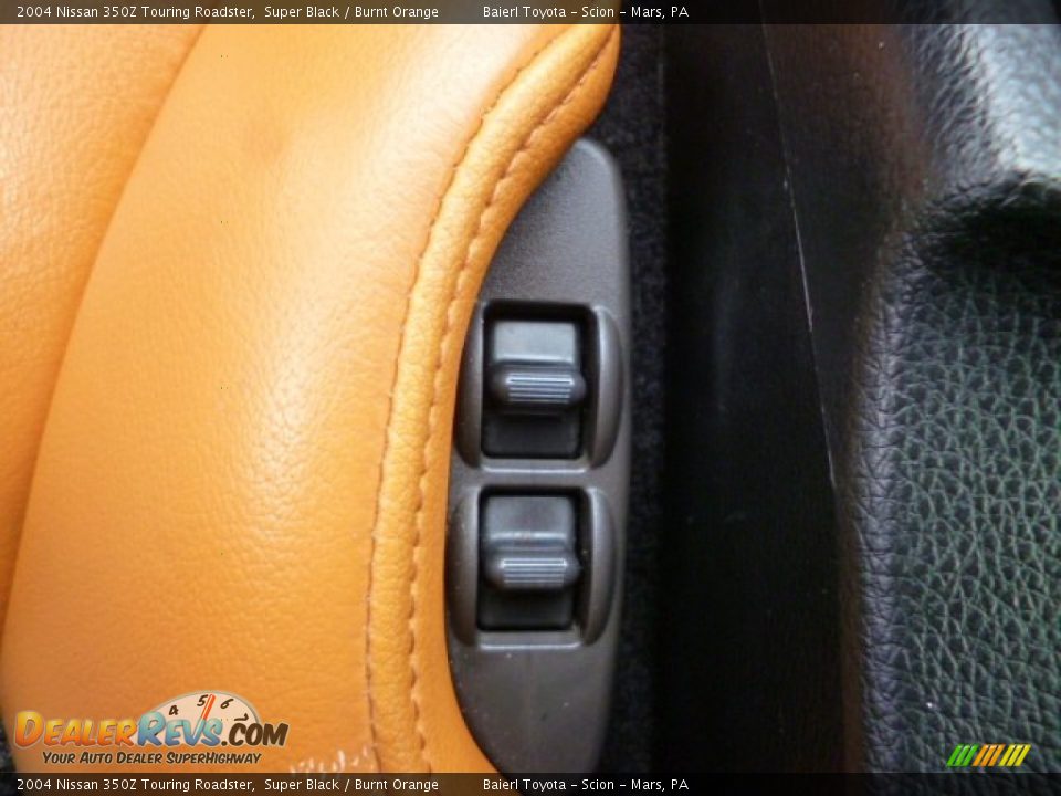 Controls of 2004 Nissan 350Z Touring Roadster Photo #19