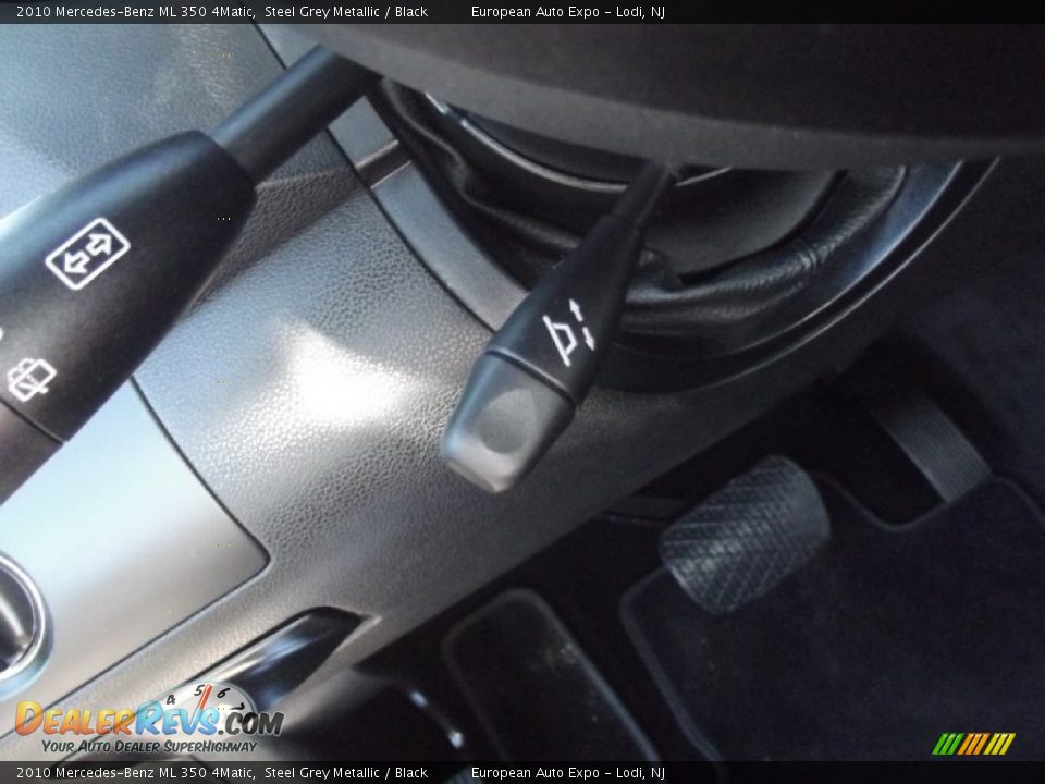 2010 Mercedes-Benz ML 350 4Matic Steel Grey Metallic / Black Photo #32
