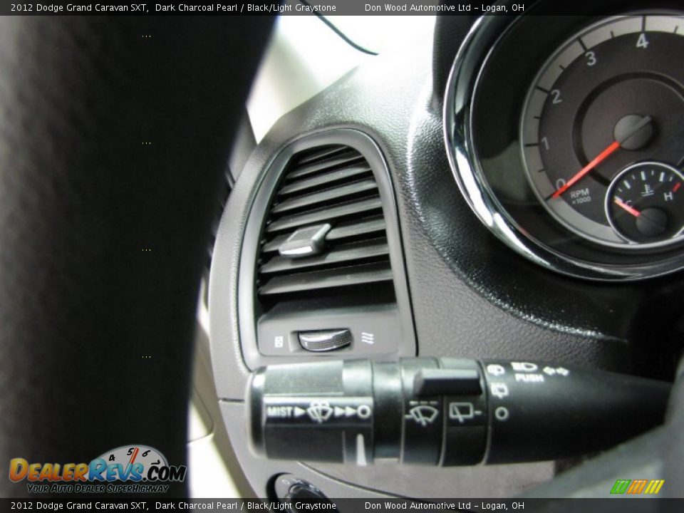 2012 Dodge Grand Caravan SXT Dark Charcoal Pearl / Black/Light Graystone Photo #20