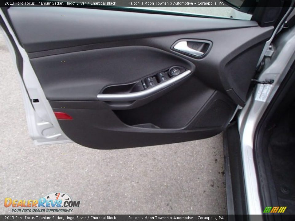 2013 Ford Focus Titanium Sedan Ingot Silver / Charcoal Black Photo #11