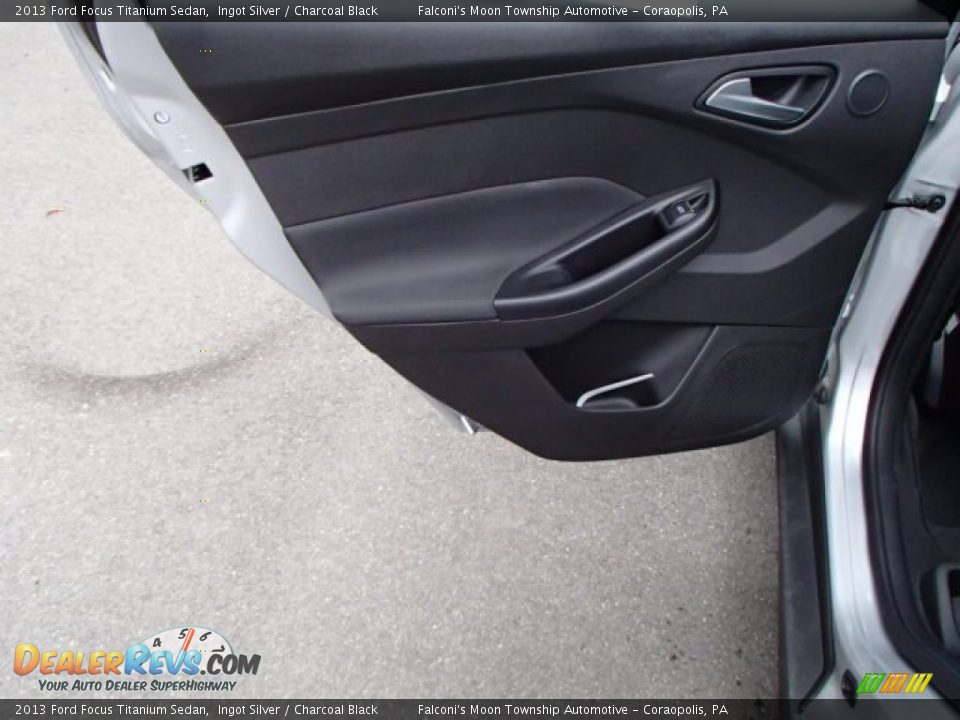 2013 Ford Focus Titanium Sedan Ingot Silver / Charcoal Black Photo #13