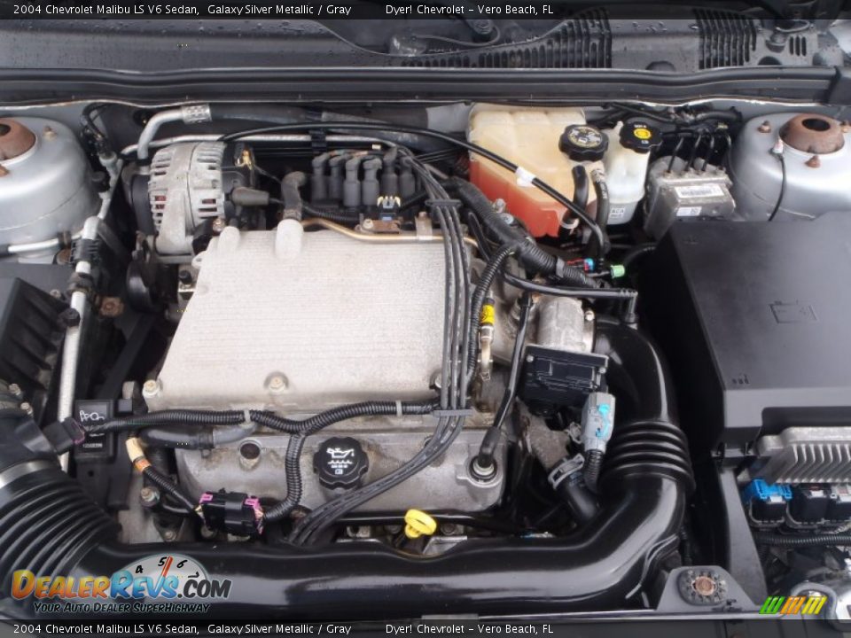 2004 Chevrolet Malibu LS V6 Sedan Galaxy Silver Metallic / Gray Photo #9