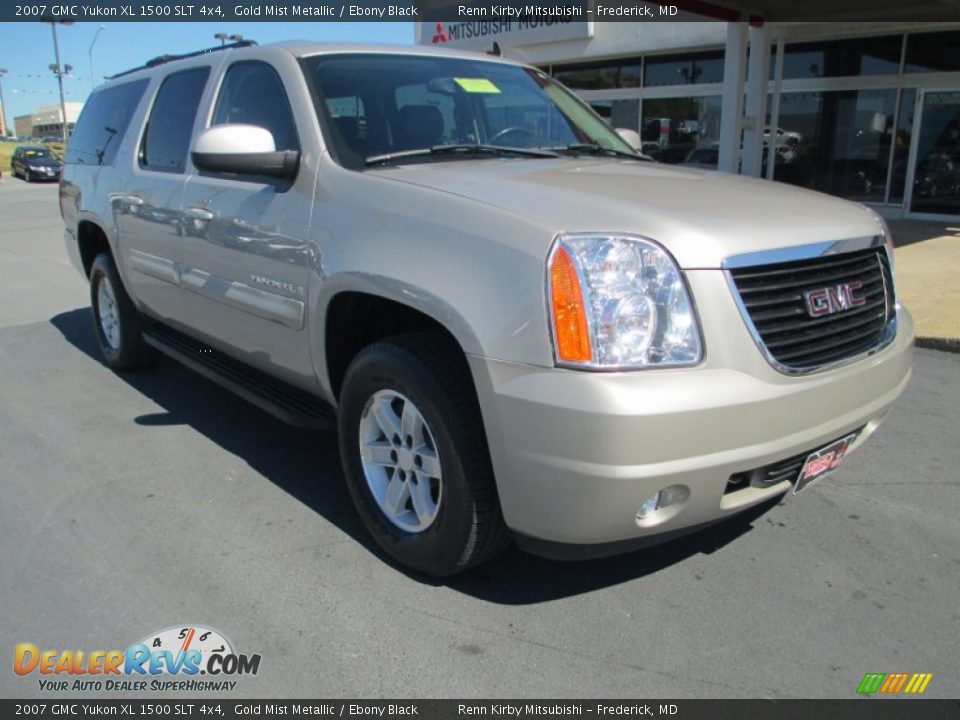 2007 GMC Yukon XL 1500 SLT 4x4 Gold Mist Metallic / Ebony Black Photo #1