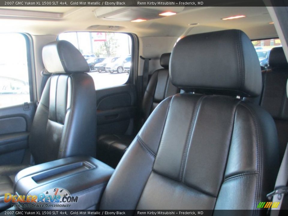 2007 GMC Yukon XL 1500 SLT 4x4 Gold Mist Metallic / Ebony Black Photo #11