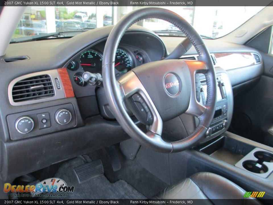 2007 GMC Yukon XL 1500 SLT 4x4 Gold Mist Metallic / Ebony Black Photo #12