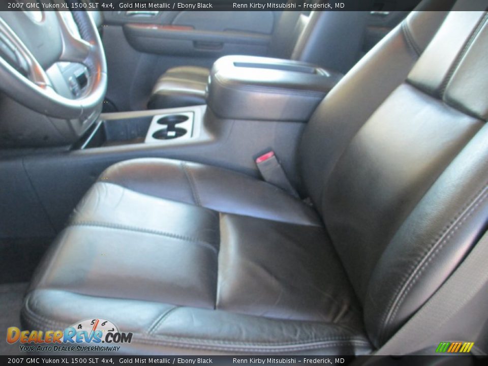 2007 GMC Yukon XL 1500 SLT 4x4 Gold Mist Metallic / Ebony Black Photo #13