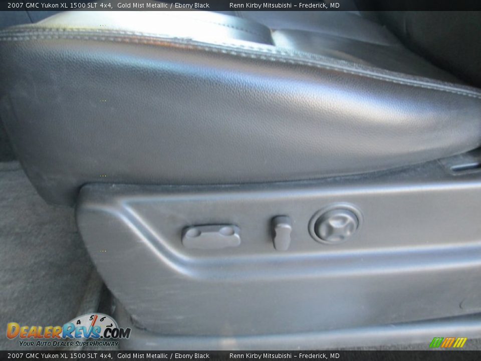 2007 GMC Yukon XL 1500 SLT 4x4 Gold Mist Metallic / Ebony Black Photo #14