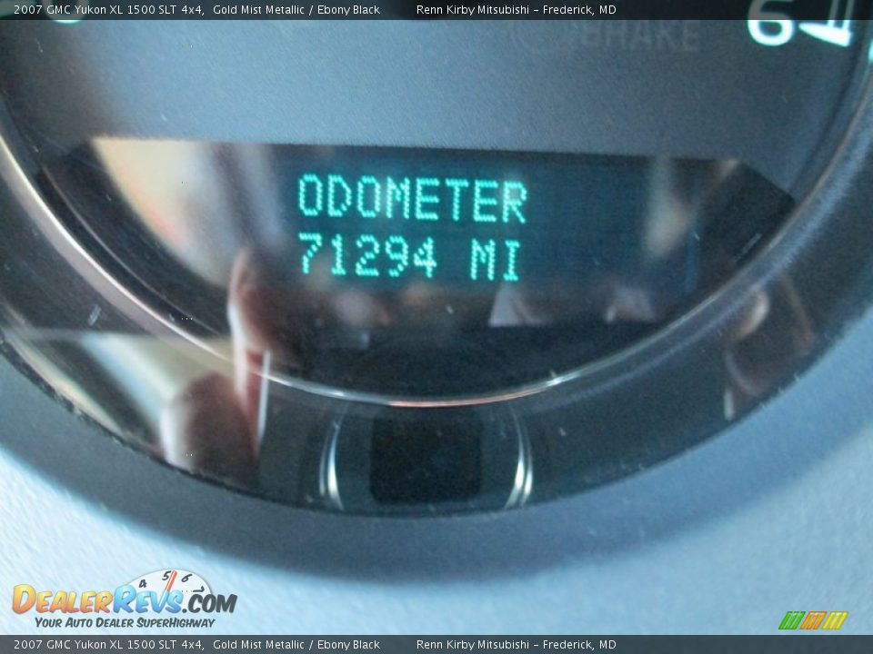 2007 GMC Yukon XL 1500 SLT 4x4 Gold Mist Metallic / Ebony Black Photo #16