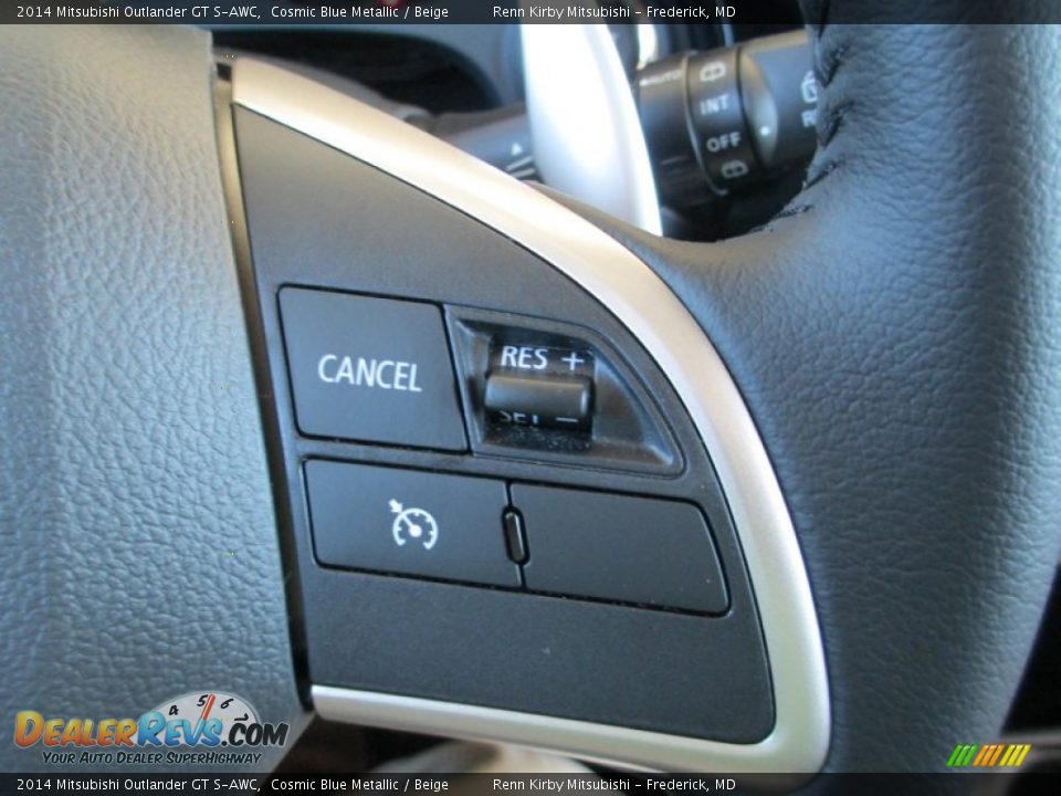 Controls of 2014 Mitsubishi Outlander GT S-AWC Photo #18