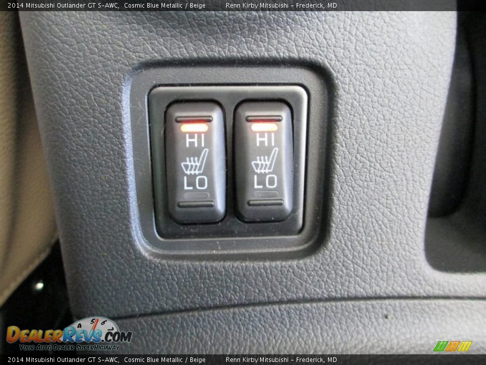 Controls of 2014 Mitsubishi Outlander GT S-AWC Photo #26