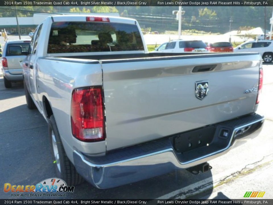 2014 Ram 1500 Tradesman Quad Cab 4x4 Bright Silver Metallic / Black/Diesel Gray Photo #3