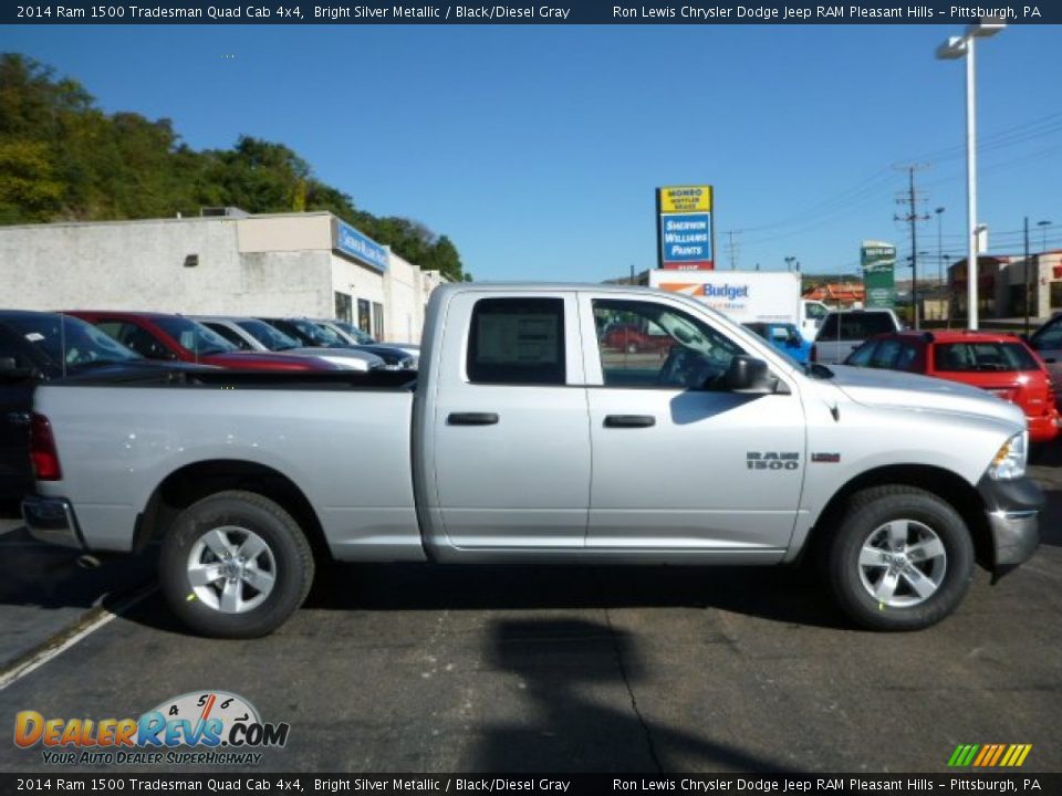 2014 Ram 1500 Tradesman Quad Cab 4x4 Bright Silver Metallic / Black/Diesel Gray Photo #7