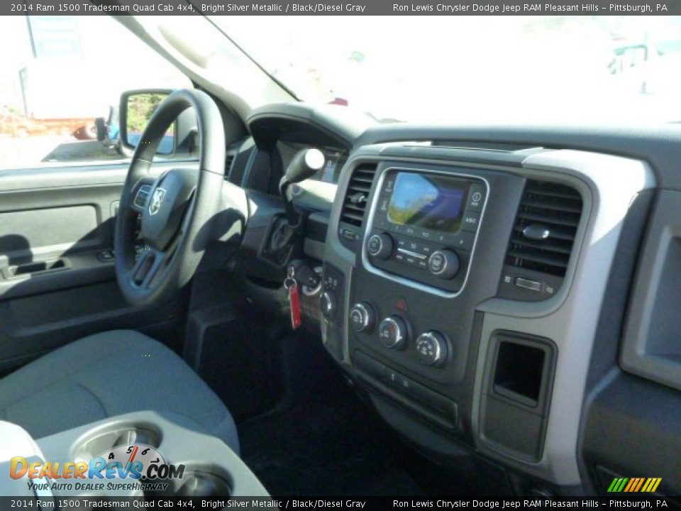 2014 Ram 1500 Tradesman Quad Cab 4x4 Bright Silver Metallic / Black/Diesel Gray Photo #8