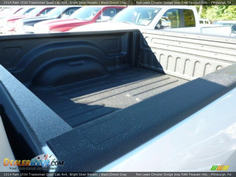 2014 Ram 1500 Tradesman Quad Cab 4x4 Bright Silver Metallic / Black/Diesel Gray Photo #15