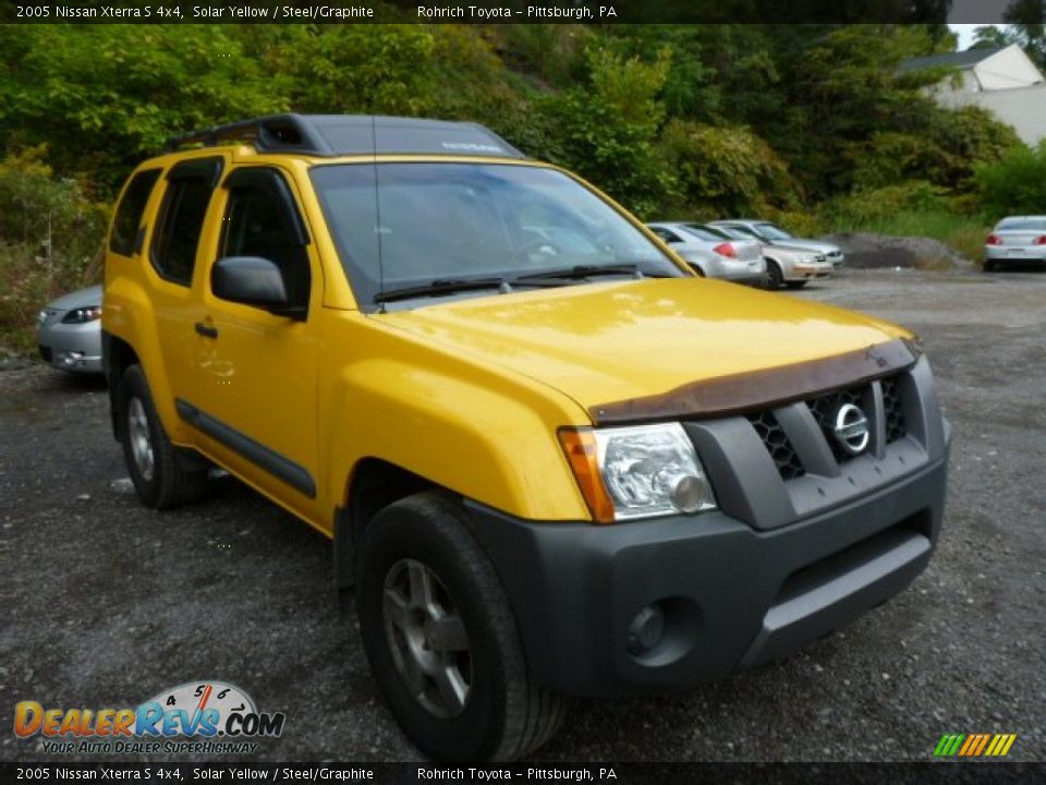 2005 Nissan Xterra S 4x4 Solar Yellow / Steel/Graphite Photo #1