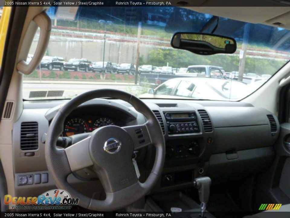 2005 Nissan Xterra S 4x4 Solar Yellow / Steel/Graphite Photo #6