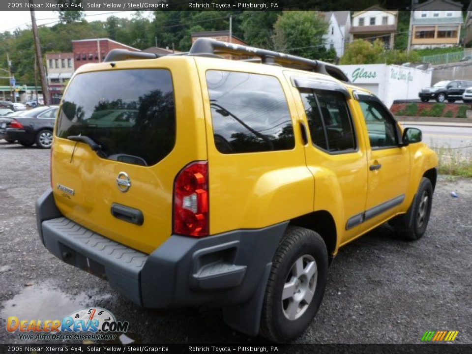2005 Nissan Xterra S 4x4 Solar Yellow / Steel/Graphite Photo #11