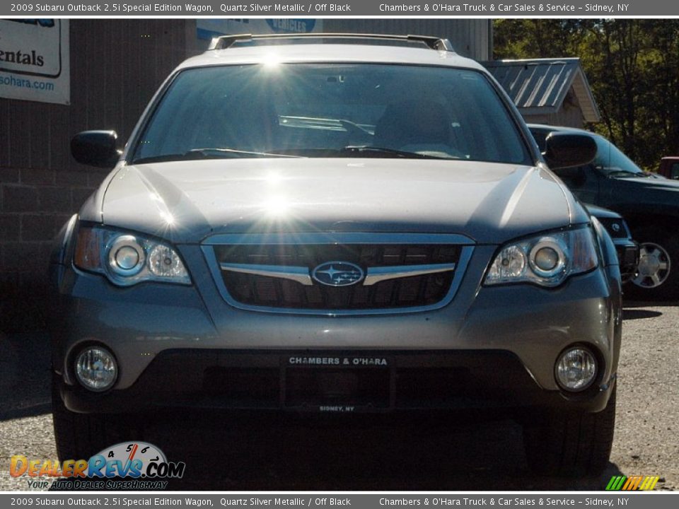 2009 Subaru Outback 2.5i Special Edition Wagon Quartz Silver Metallic / Off Black Photo #3