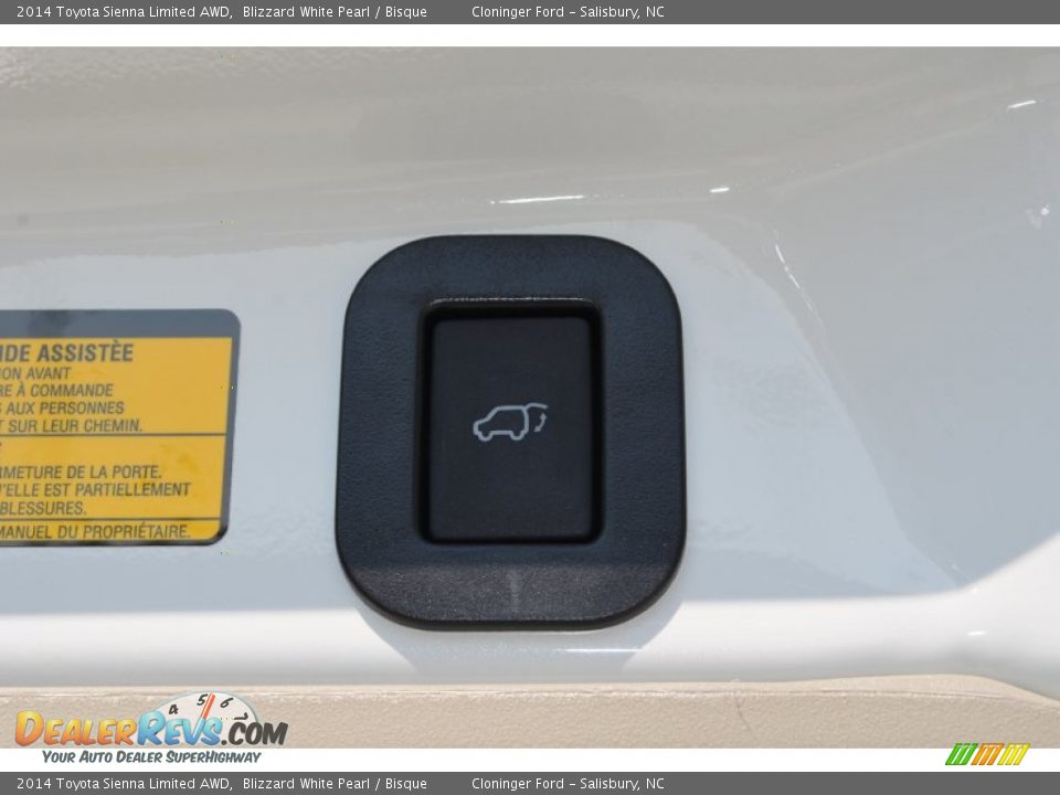 2014 Toyota Sienna Limited AWD Blizzard White Pearl / Bisque Photo #10