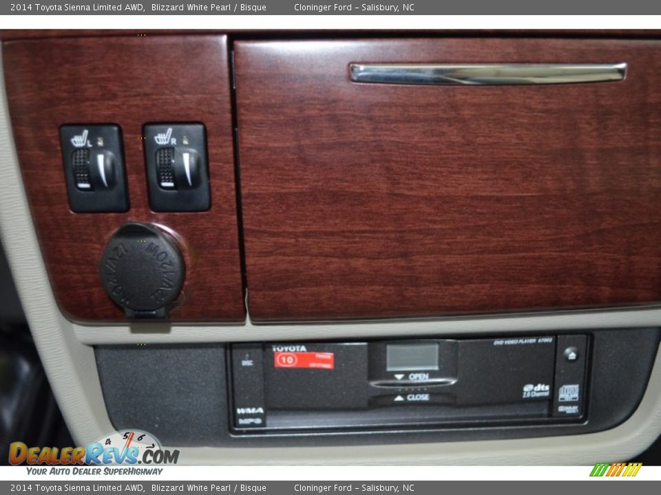 2014 Toyota Sienna Limited AWD Blizzard White Pearl / Bisque Photo #21