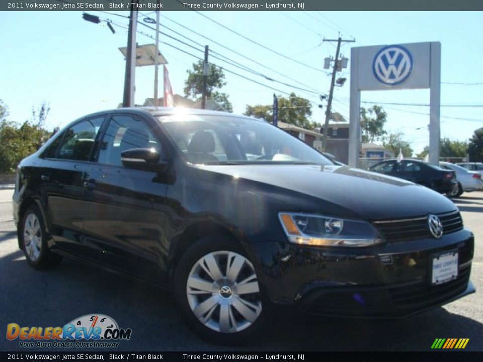 2011 Volkswagen Jetta SE Sedan Black / Titan Black Photo #1