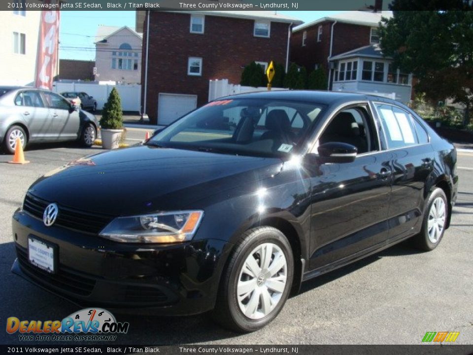 2011 Volkswagen Jetta SE Sedan Black / Titan Black Photo #3