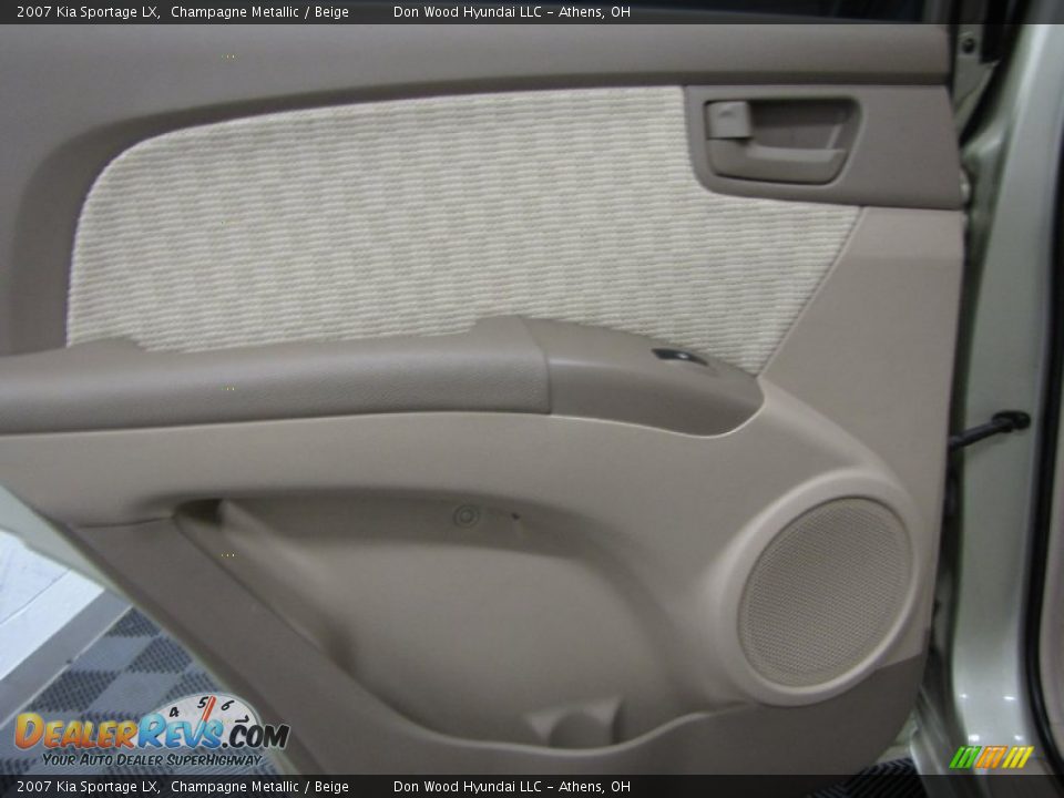 2007 Kia Sportage LX Champagne Metallic / Beige Photo #13