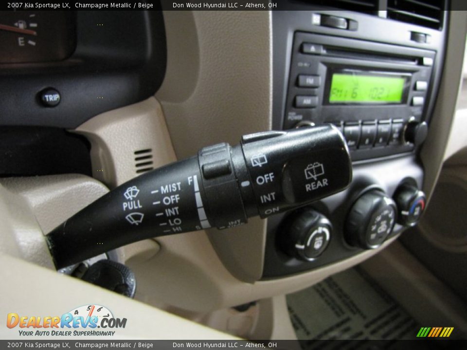 2007 Kia Sportage LX Champagne Metallic / Beige Photo #18