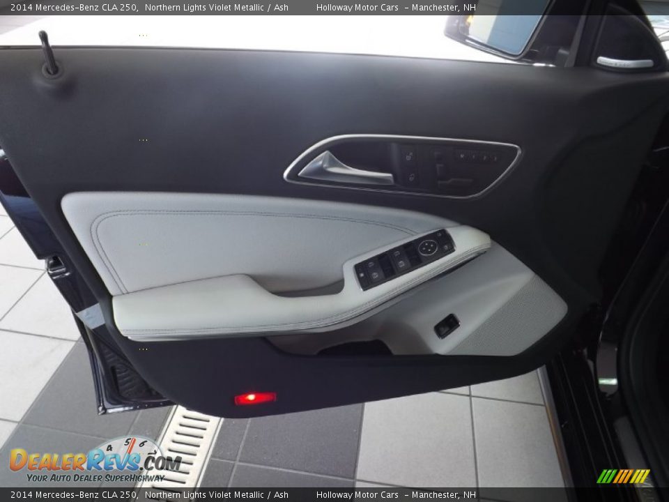 Door Panel of 2014 Mercedes-Benz CLA 250 Photo #9