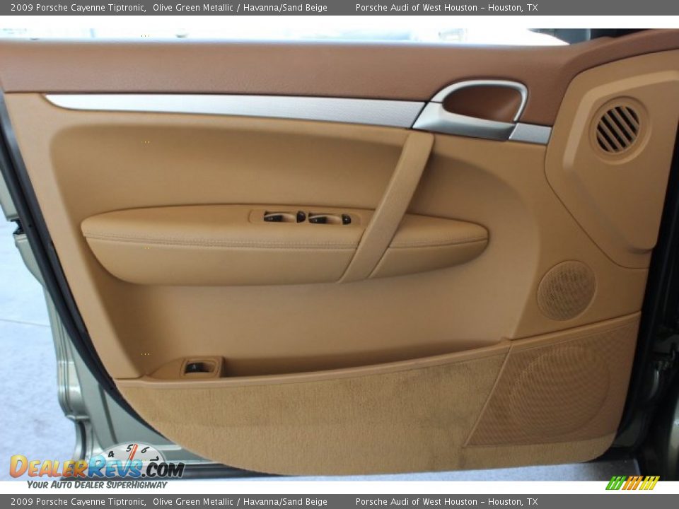 Door Panel of 2009 Porsche Cayenne Tiptronic Photo #13