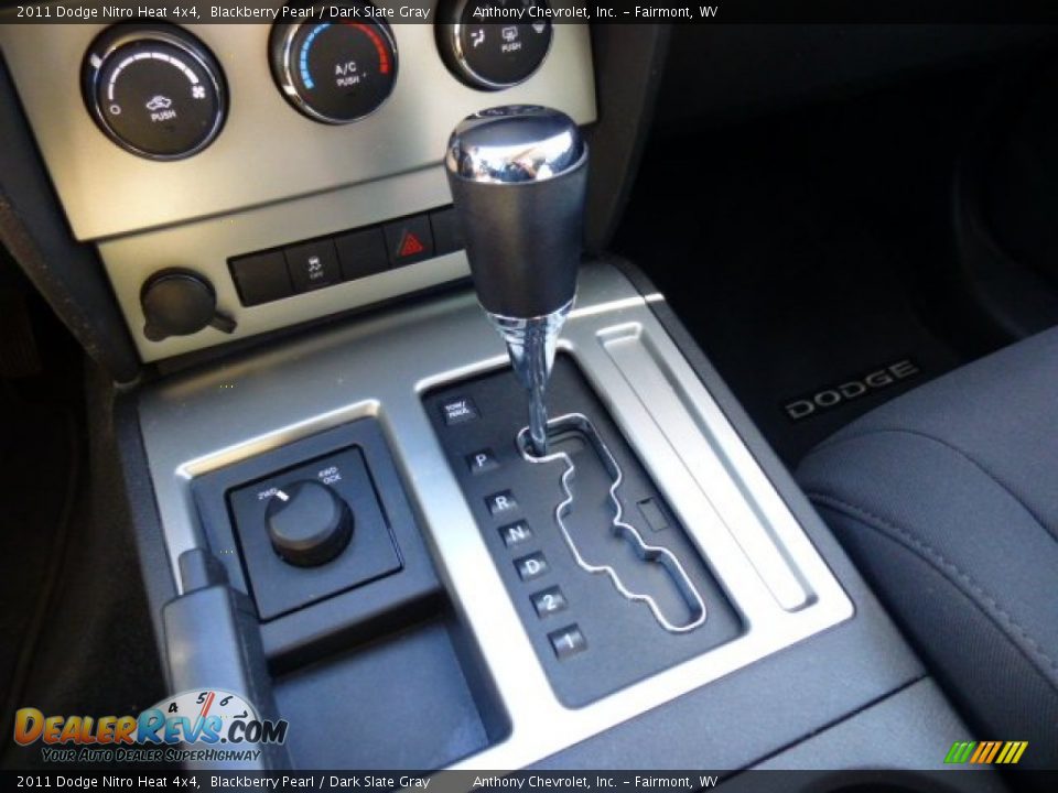2011 Dodge Nitro Heat 4x4 Blackberry Pearl / Dark Slate Gray Photo #17