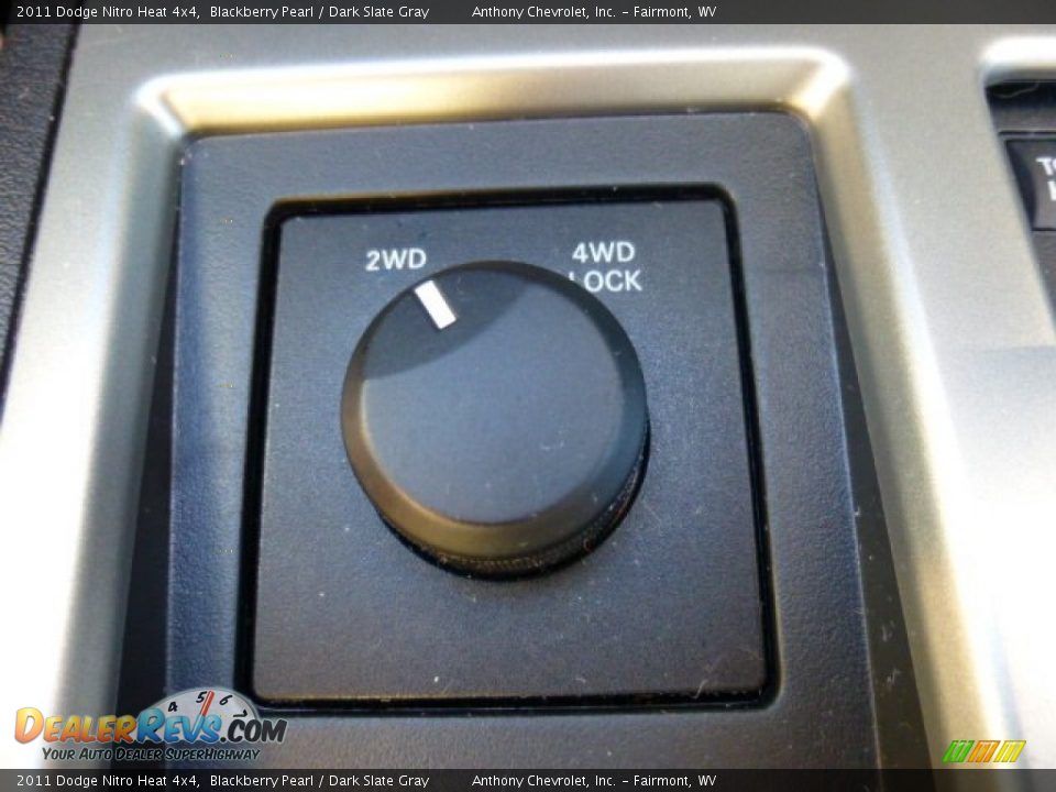 2011 Dodge Nitro Heat 4x4 Blackberry Pearl / Dark Slate Gray Photo #18