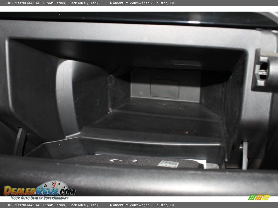 2009 Mazda MAZDA3 i Sport Sedan Black Mica / Black Photo #32