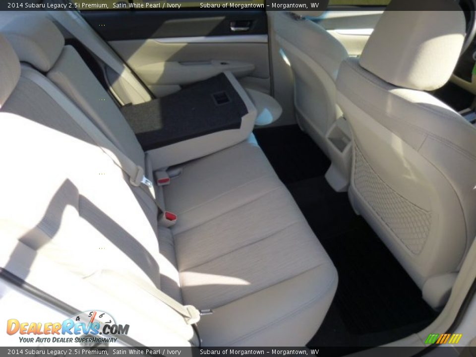2014 Subaru Legacy 2.5i Premium Satin White Pearl / Ivory Photo #11