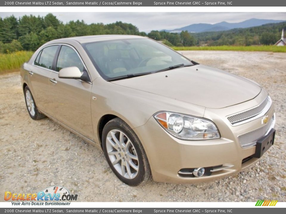 Front 3/4 View of 2008 Chevrolet Malibu LTZ Sedan Photo #2