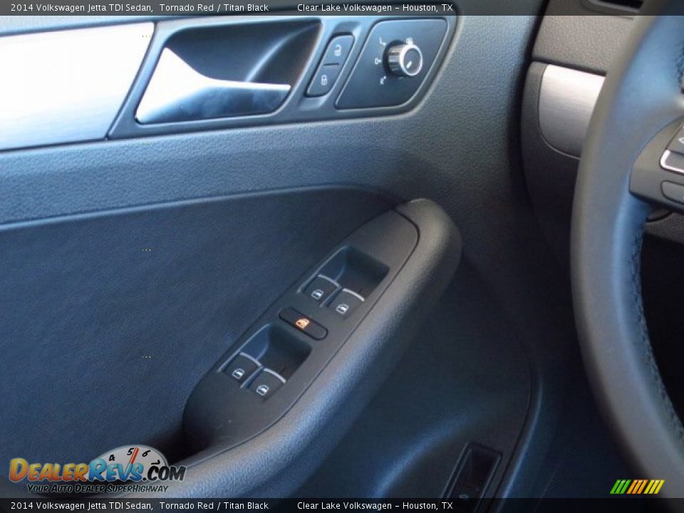 2014 Volkswagen Jetta TDI Sedan Tornado Red / Titan Black Photo #16