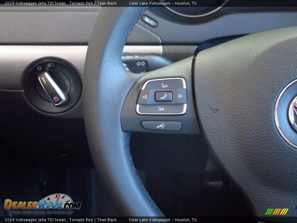 2014 Volkswagen Jetta TDI Sedan Tornado Red / Titan Black Photo #17