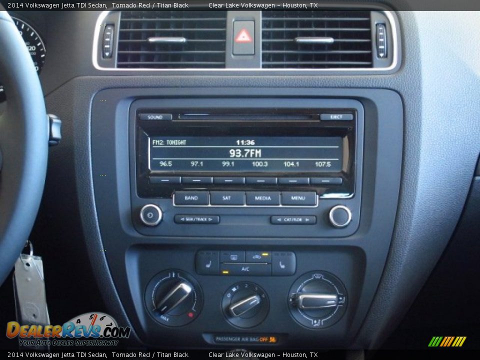 2014 Volkswagen Jetta TDI Sedan Tornado Red / Titan Black Photo #18