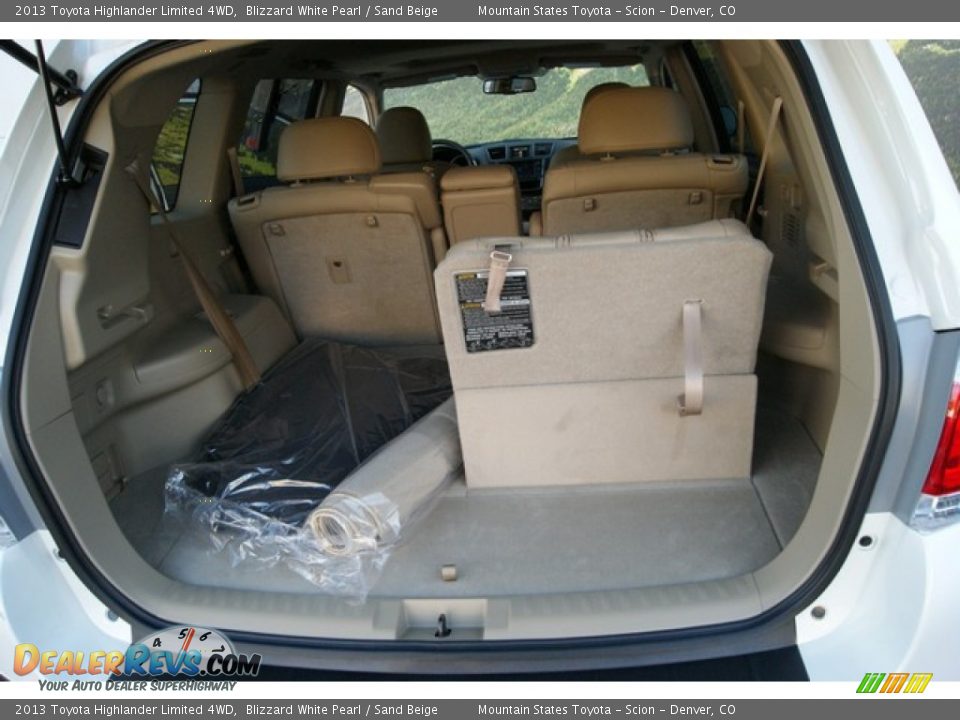 2013 Toyota Highlander Limited 4WD Blizzard White Pearl / Sand Beige Photo #9
