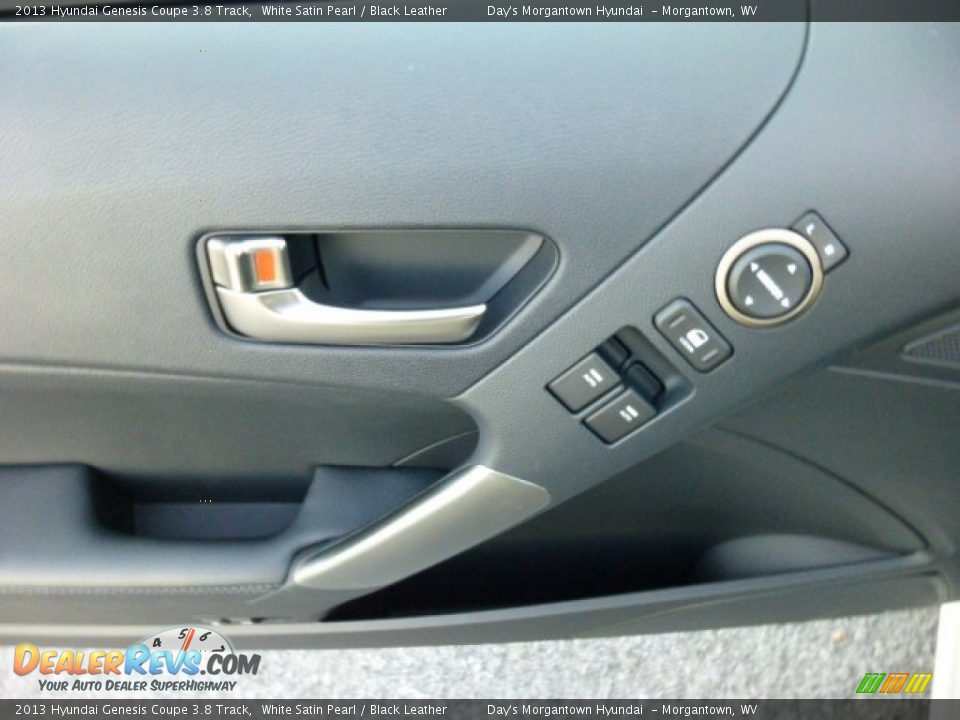 2013 Hyundai Genesis Coupe 3.8 Track White Satin Pearl / Black Leather Photo #16