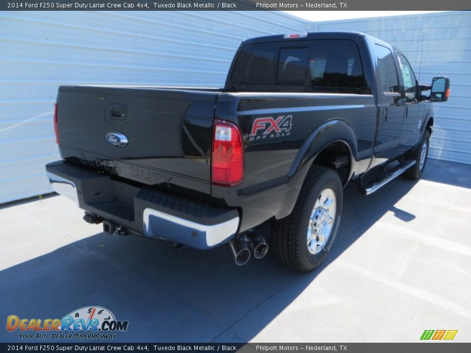 2014 Ford F250 Super Duty Lariat Crew Cab 4x4 Tuxedo Black Metallic / Black Photo #4