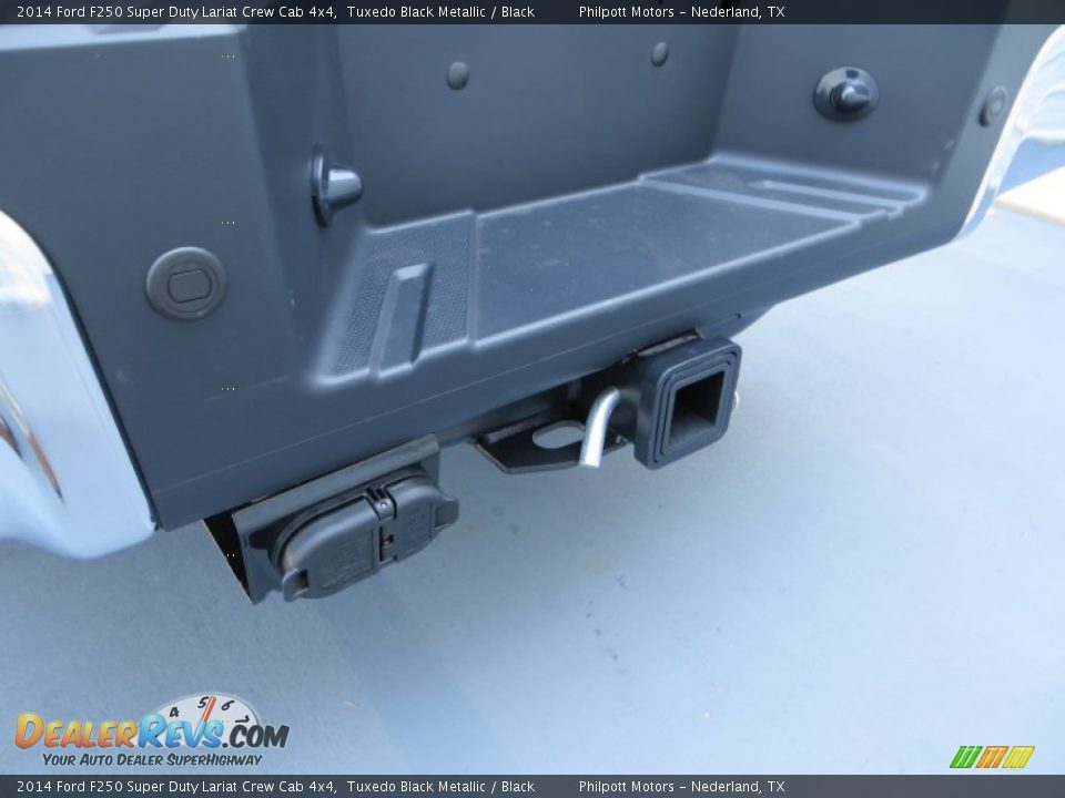 2014 Ford F250 Super Duty Lariat Crew Cab 4x4 Tuxedo Black Metallic / Black Photo #20