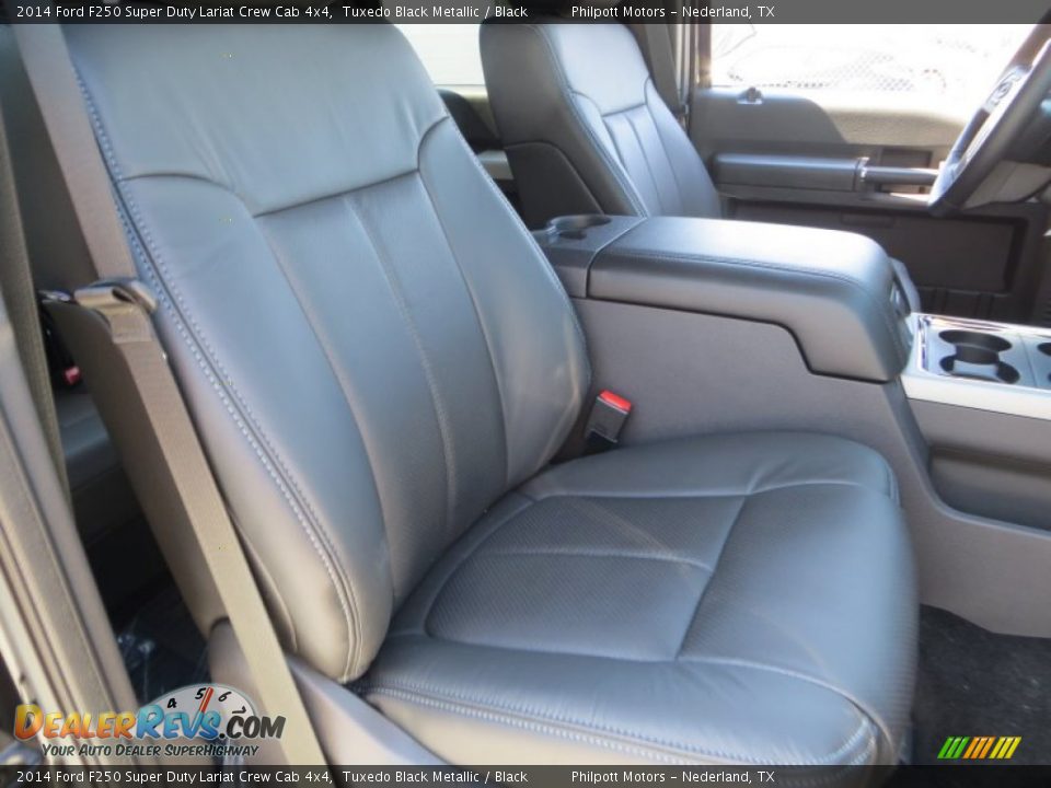 2014 Ford F250 Super Duty Lariat Crew Cab 4x4 Tuxedo Black Metallic / Black Photo #24