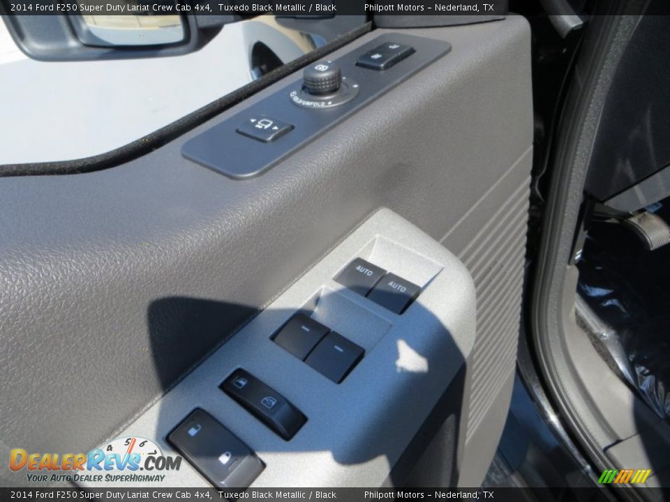 2014 Ford F250 Super Duty Lariat Crew Cab 4x4 Tuxedo Black Metallic / Black Photo #28