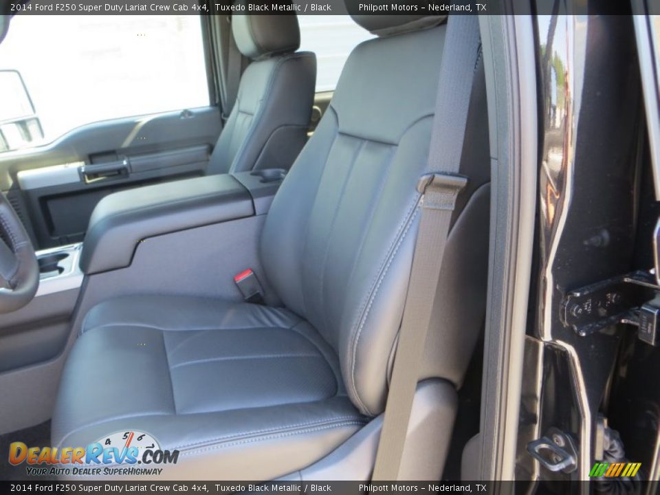 2014 Ford F250 Super Duty Lariat Crew Cab 4x4 Tuxedo Black Metallic / Black Photo #29