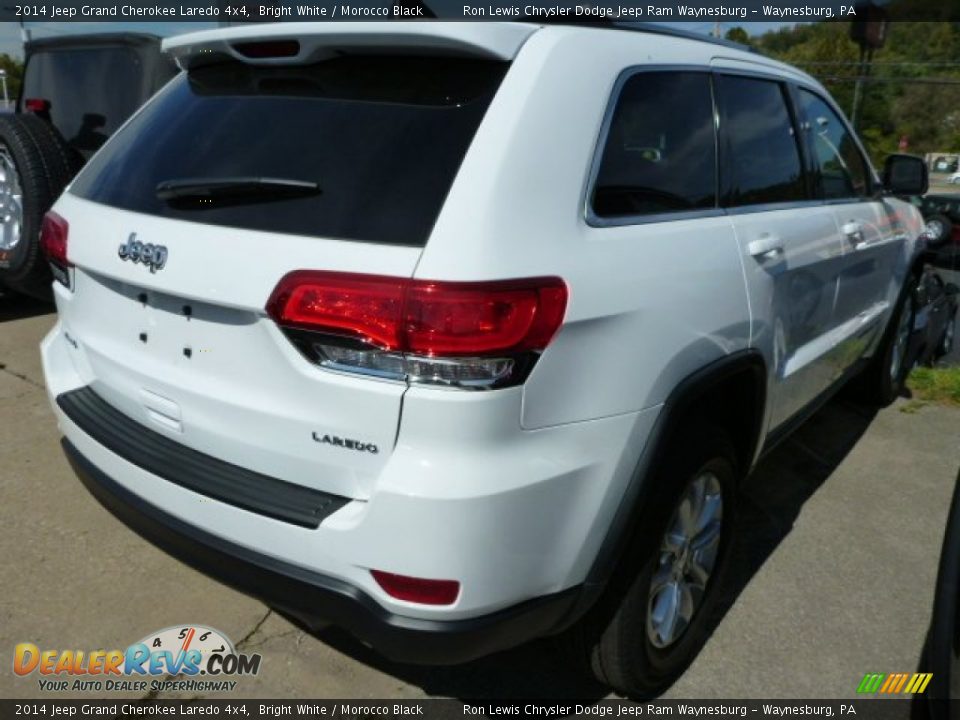 2014 Jeep Grand Cherokee Laredo 4x4 Bright White / Morocco Black Photo #4