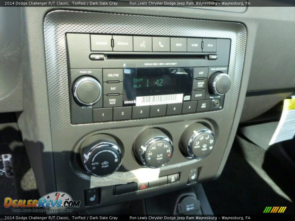 Controls of 2014 Dodge Challenger R/T Classic Photo #19